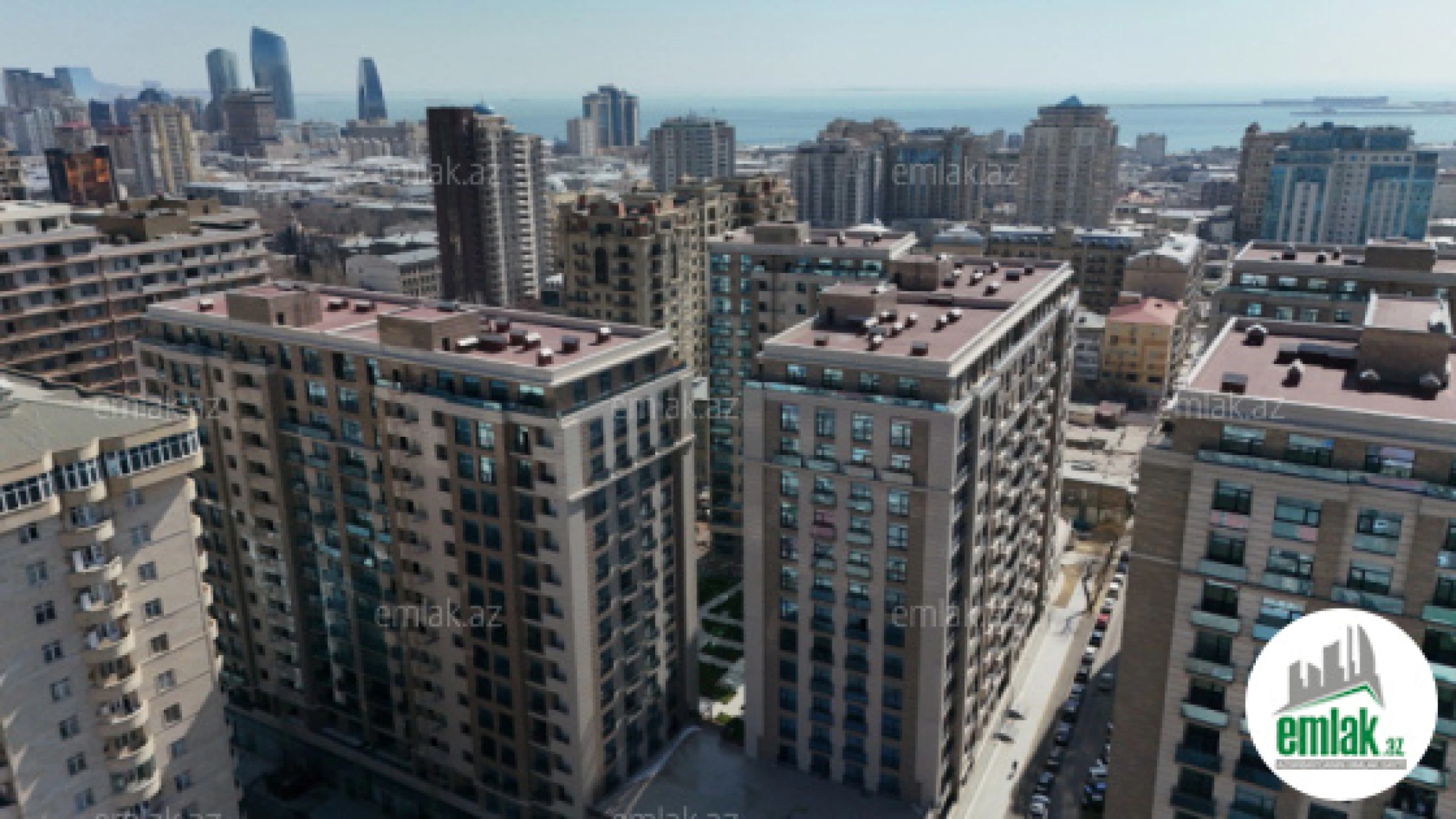 Satılır 1 otaqlı obyekt 300 m²