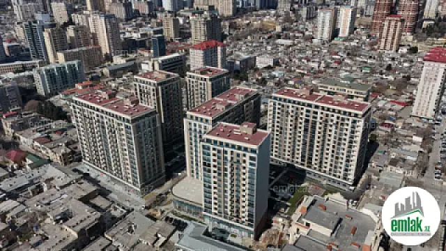 Satılır 1 otaqlı obyekt 700 m²