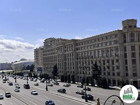 Satılır 6 otaqlı yeni tikili 265 m² — Bakı, 3-cü mikrorayon 6 otaq 265.00 m²