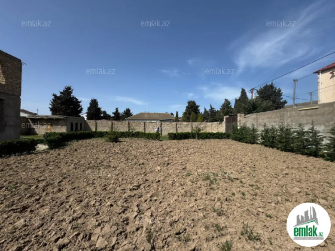 Satılır torpaq sahəsi 10 m²