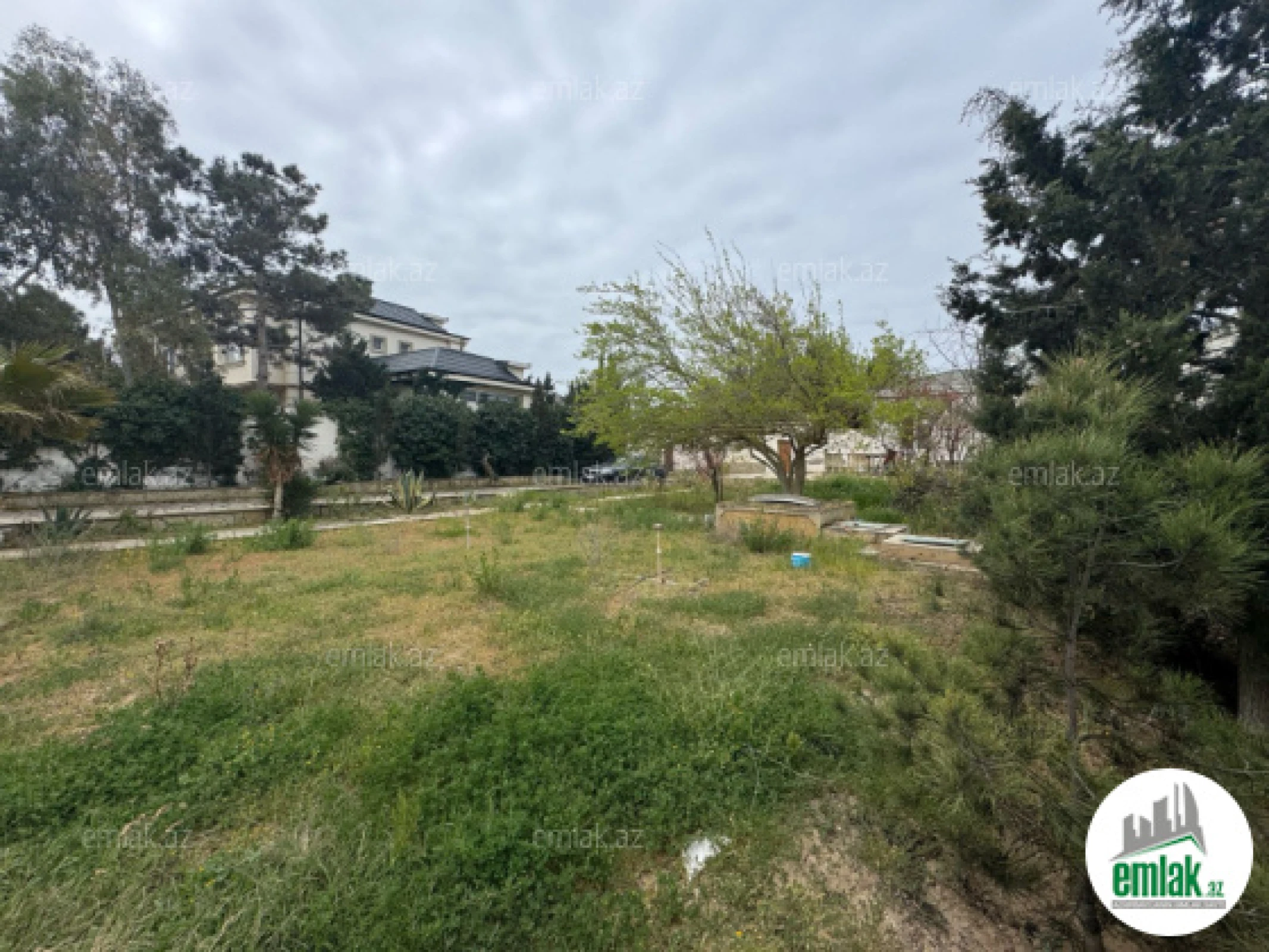 Satılır torpaq sahəsi 20 m²