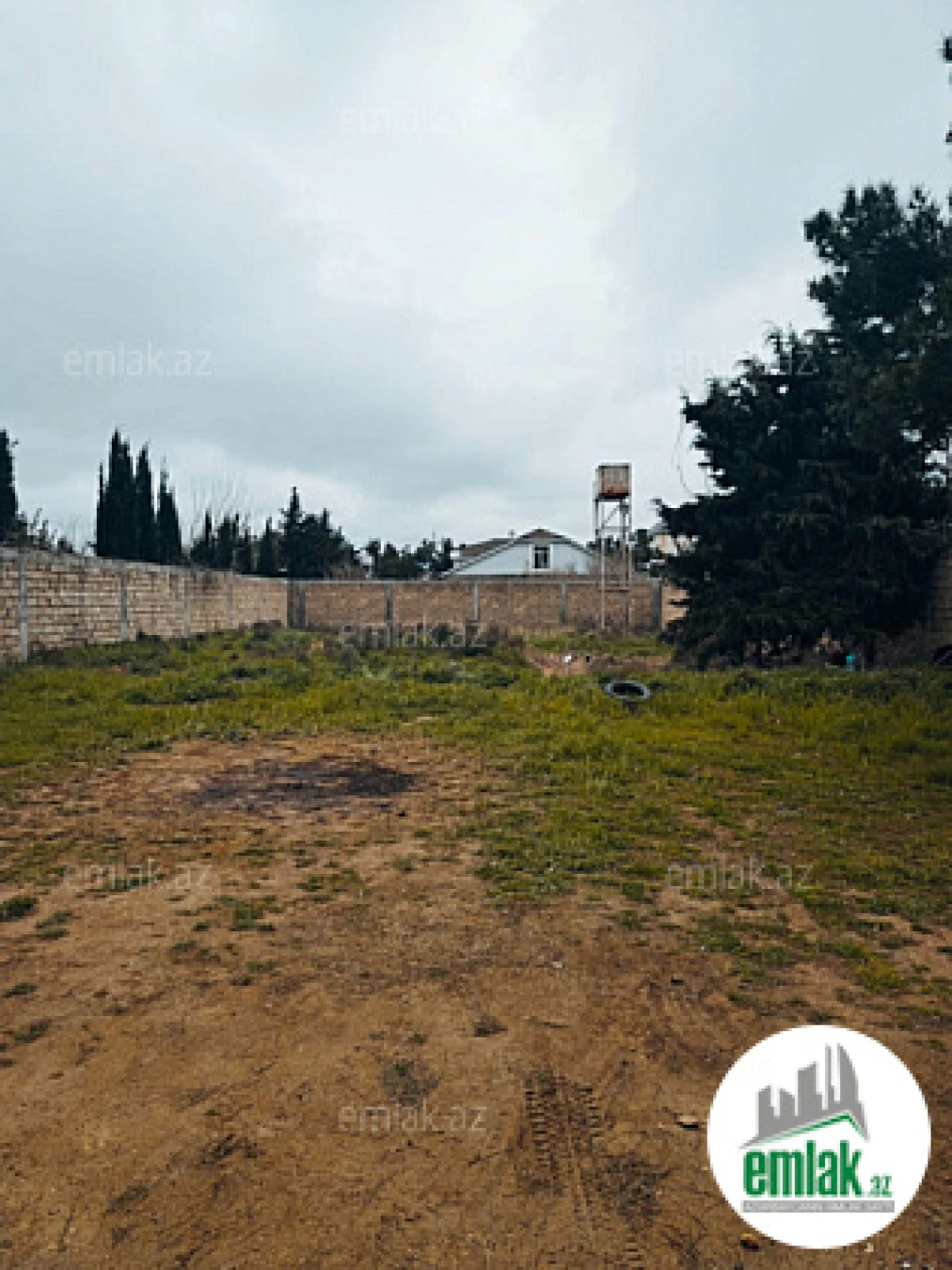 Satılır torpaq sahəsi 8 m²