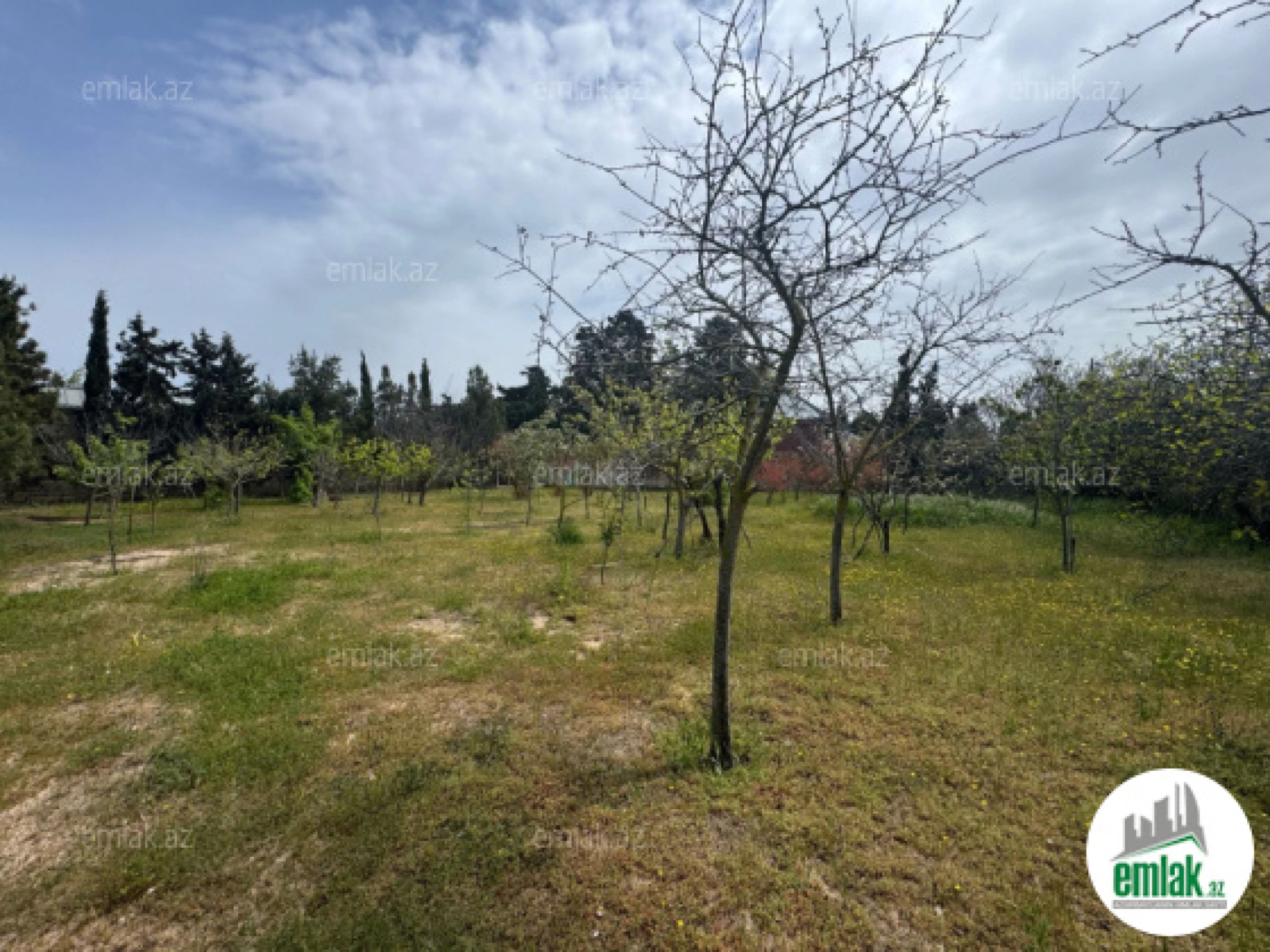 Satılır torpaq sahəsi 25 m²