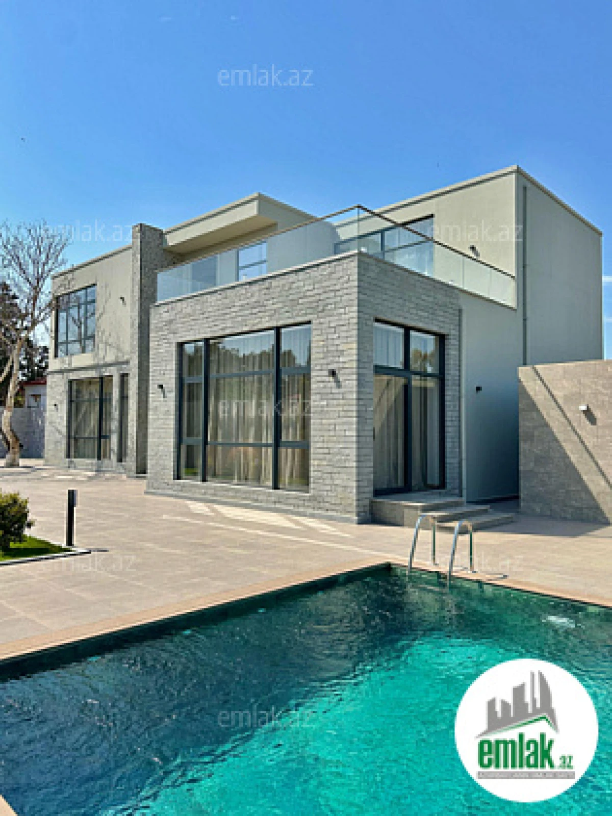 Satılır 5 otaqlı mənzil 500 m²