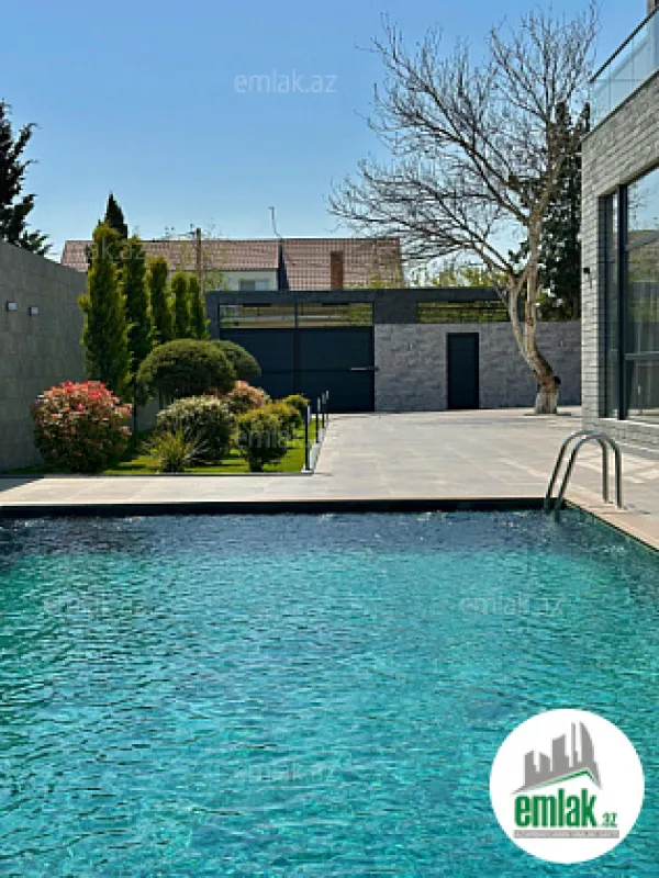 Satılır 5 otaqlı mənzil 500 m²