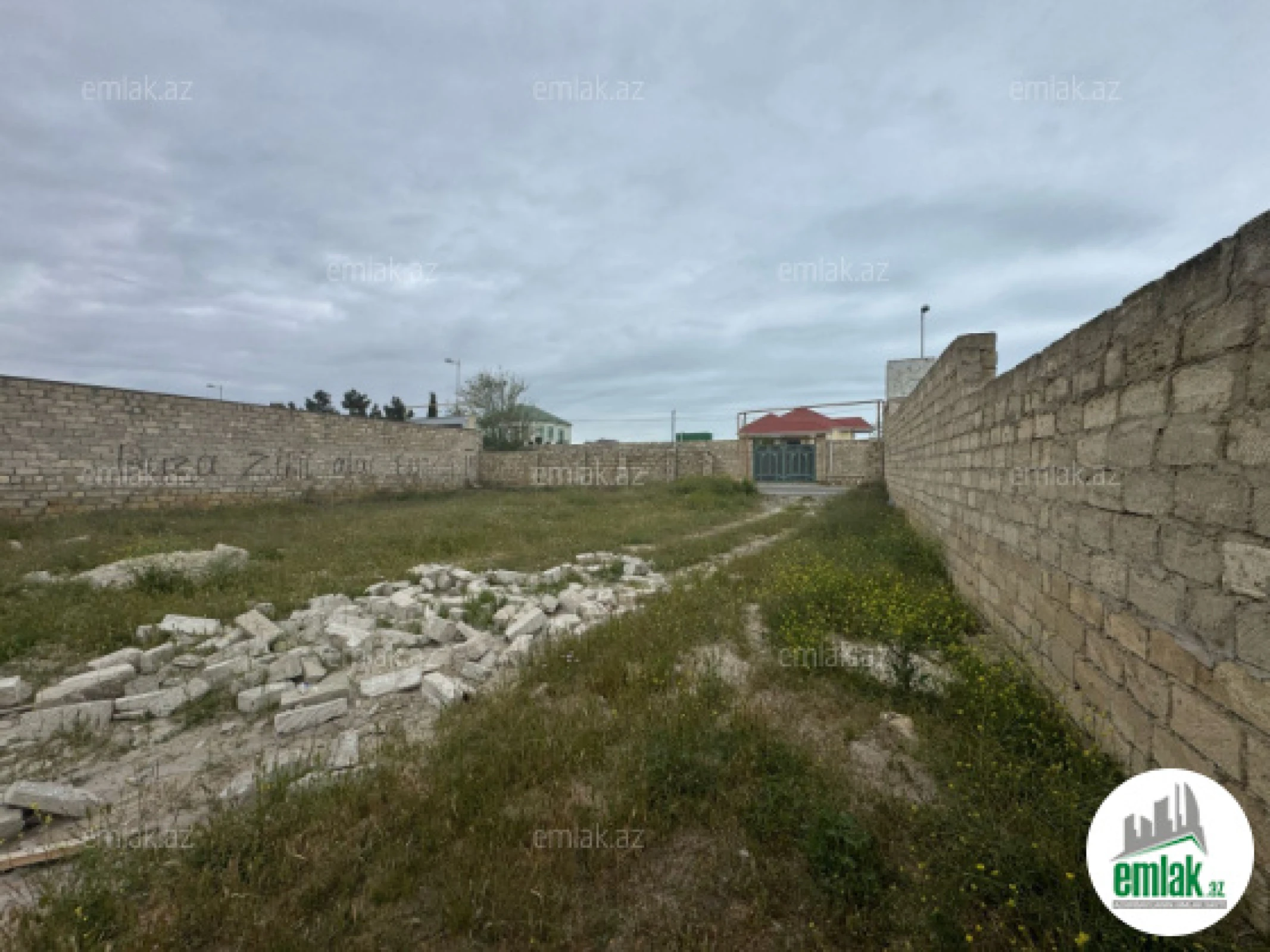 Satılır torpaq sahəsi 6 m²