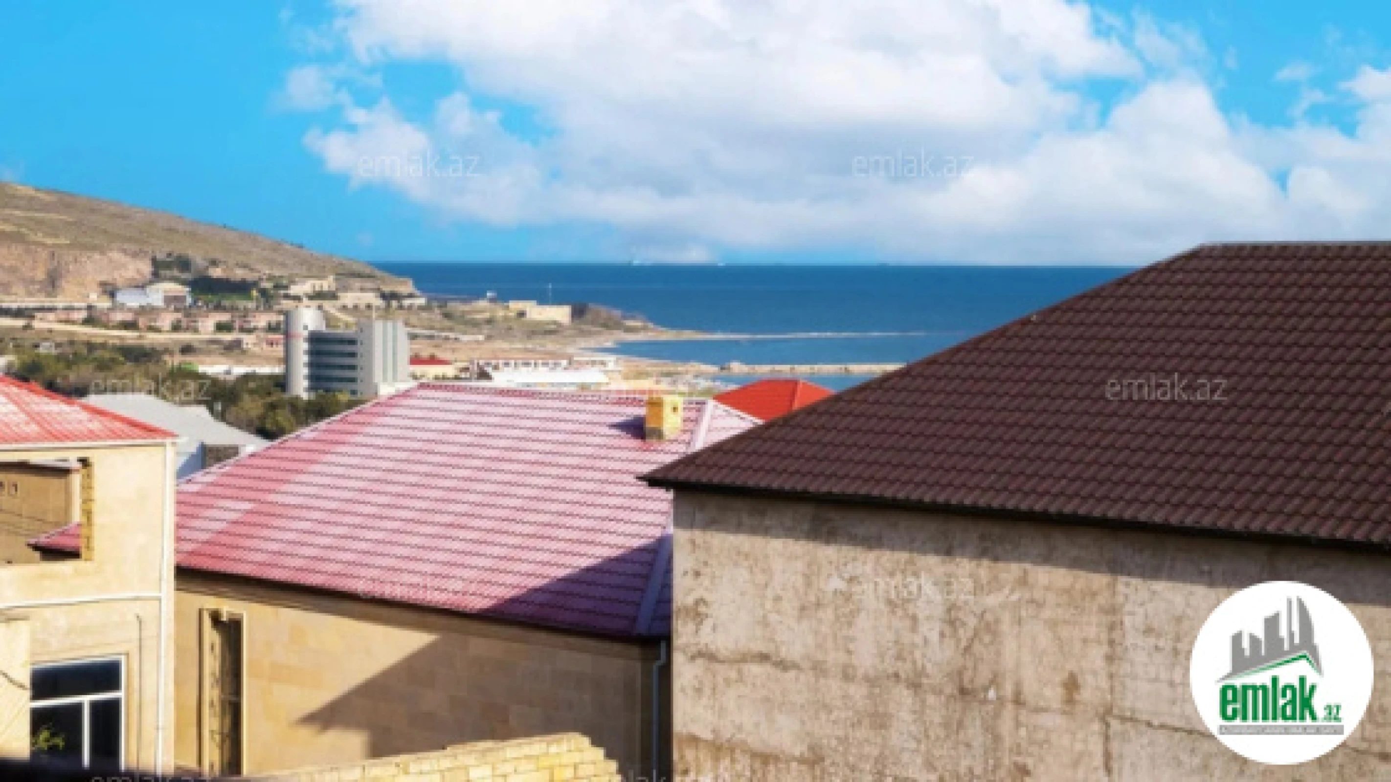 Satılır 7 otaqlı həyət evi 450 m²