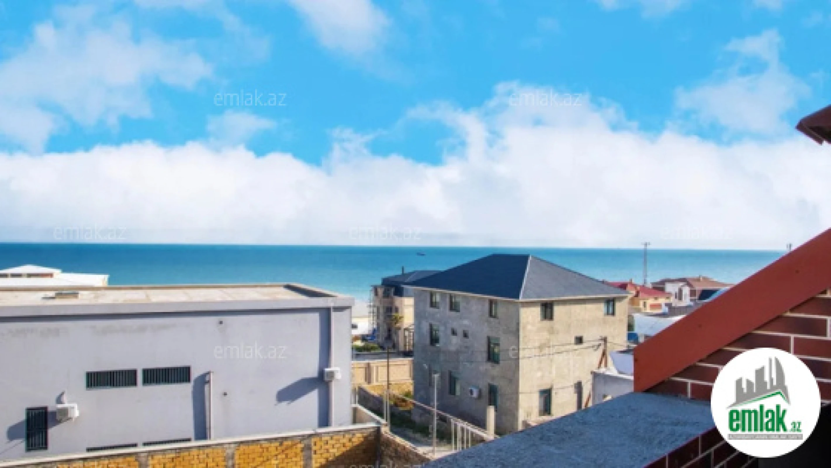 Satılır 7 otaqlı həyət evi 450 m²