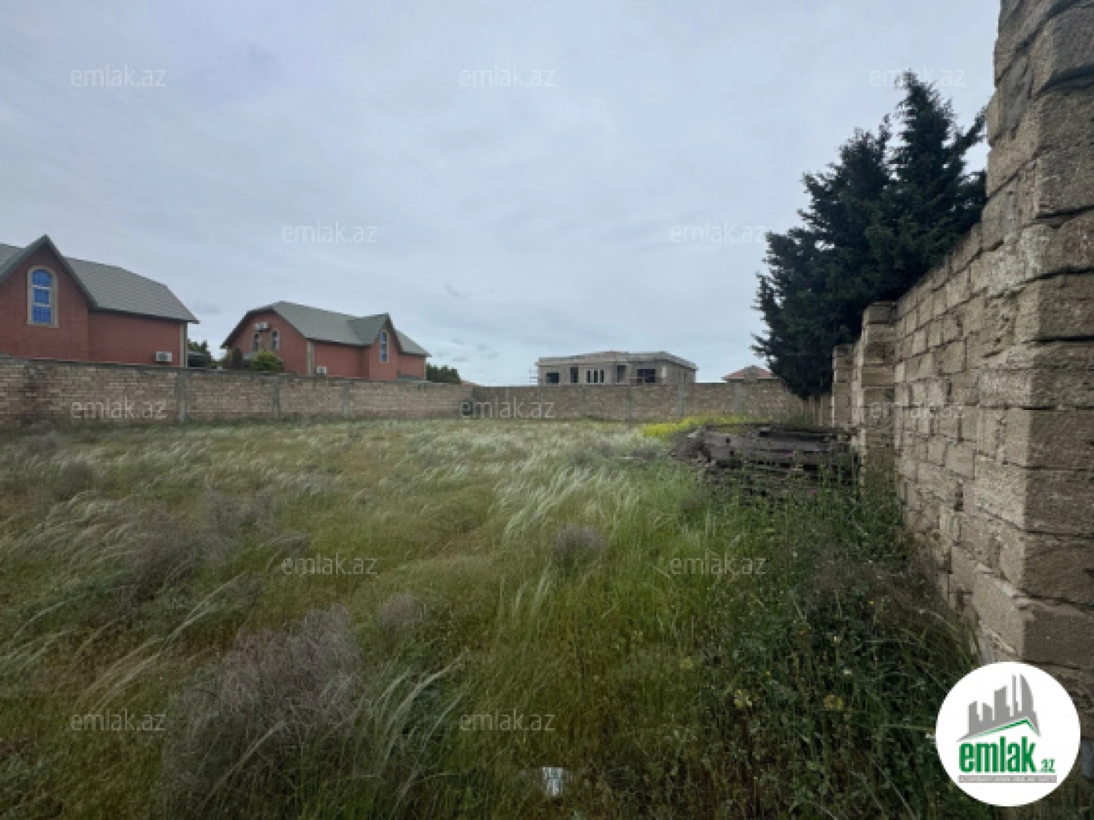 Satılır torpaq sahəsi 12 m²