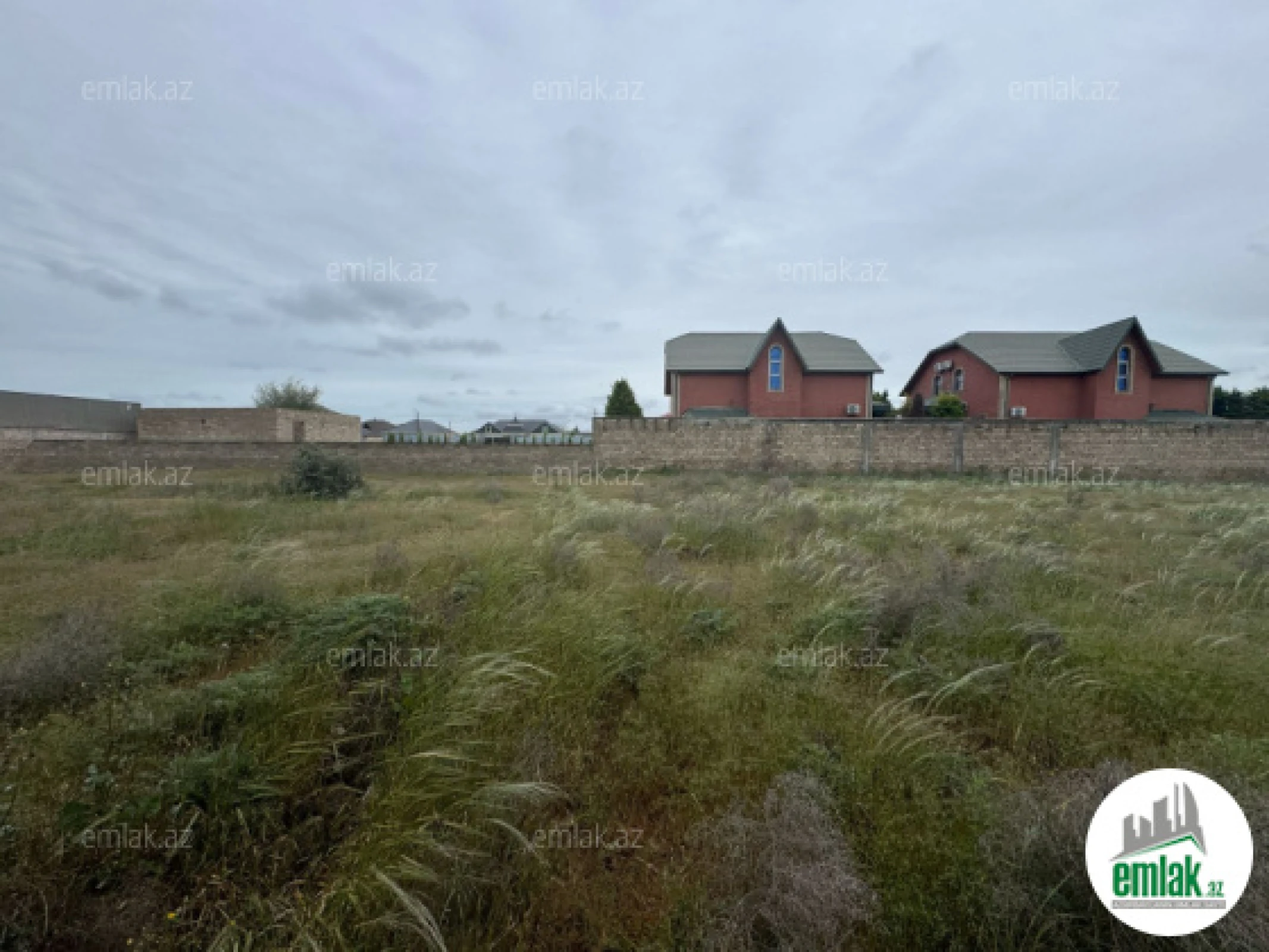 Satılır torpaq sahəsi 12 m²