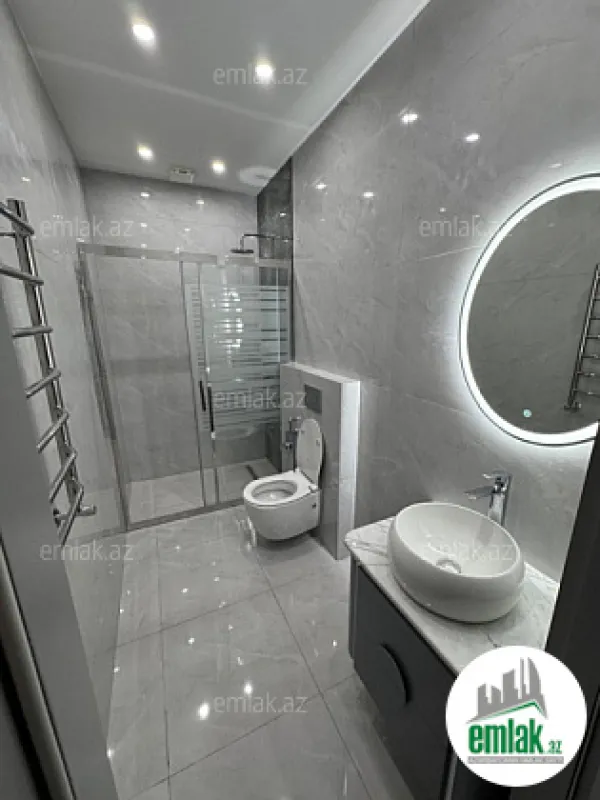 Satılır 2 otaqlı yeni tikili 89 m²