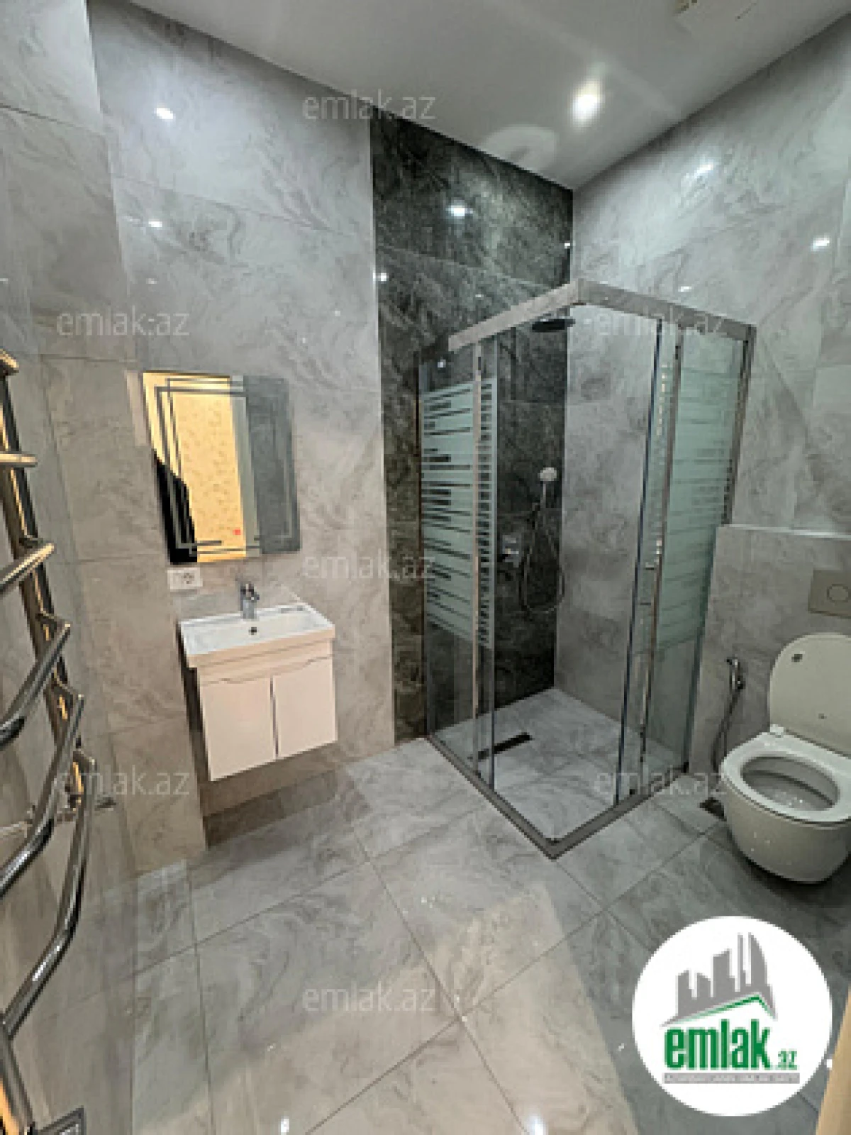 Satılır 2 otaqlı yeni tikili 54.5 m²