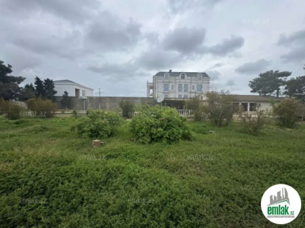 Satılır torpaq sahəsi 30 m²