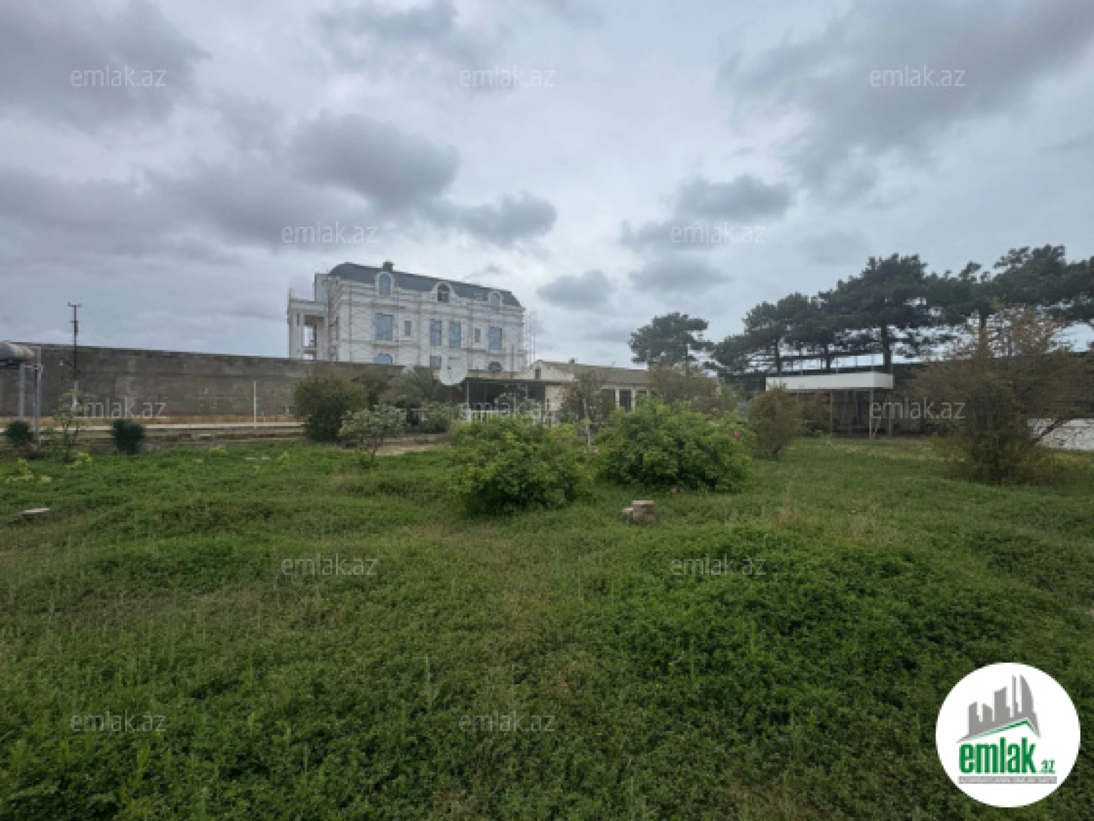 Satılır torpaq sahəsi 30 m²