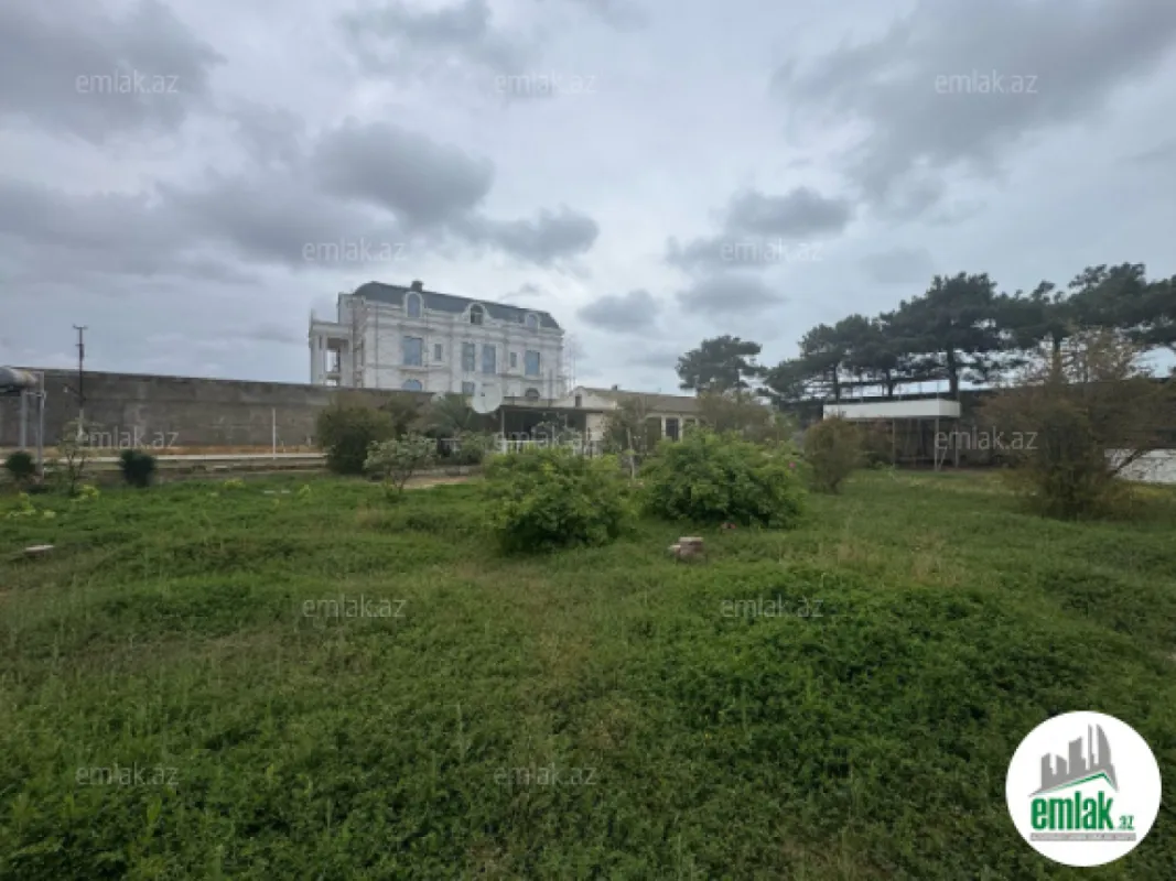 Satılır torpaq sahəsi 30 m²
