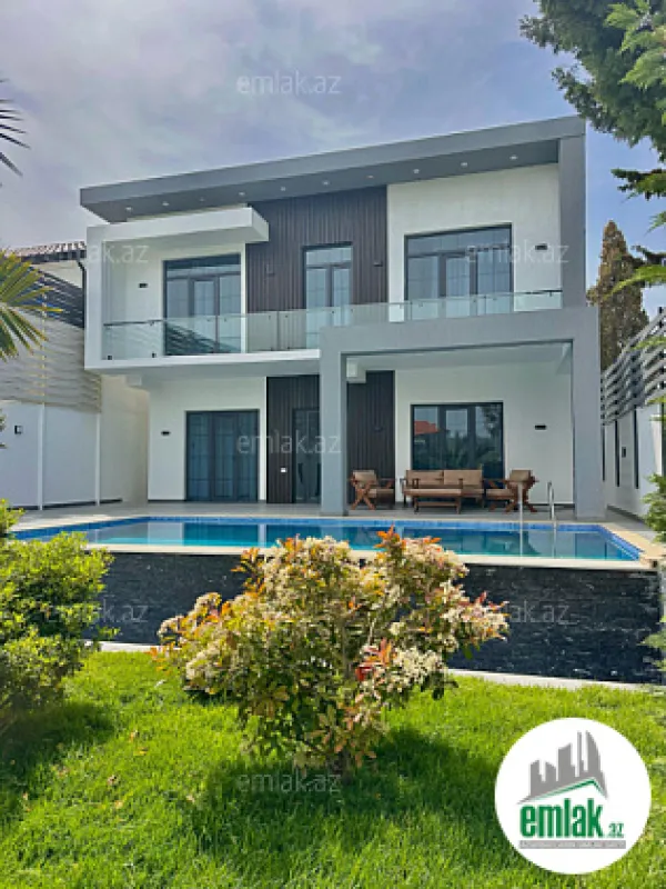Satılır 5 otaqlı mənzil 250 m²
