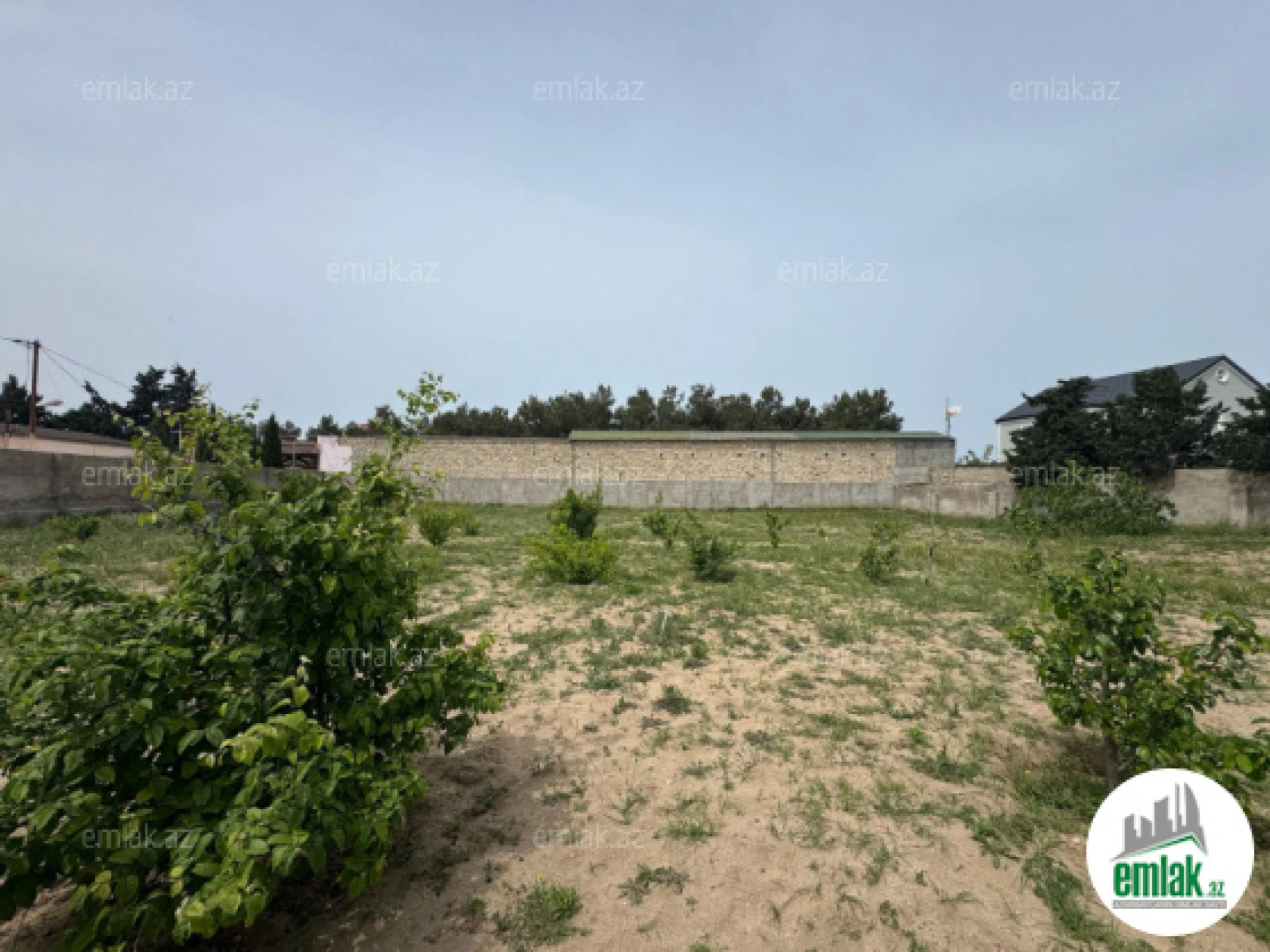 Satılır torpaq sahəsi 12 m²