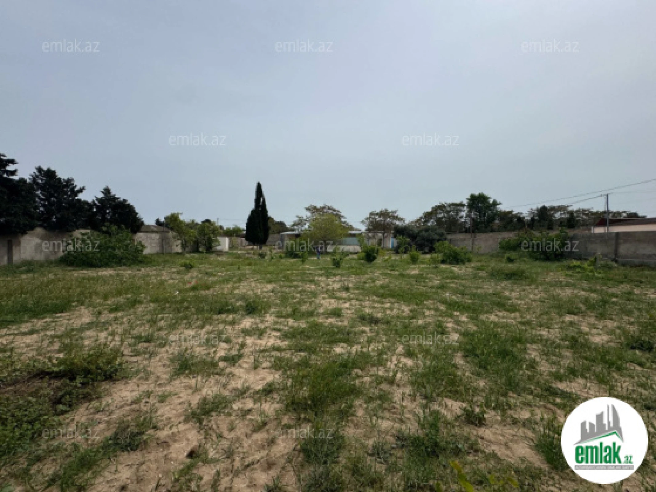 Satılır torpaq sahəsi 12 m²