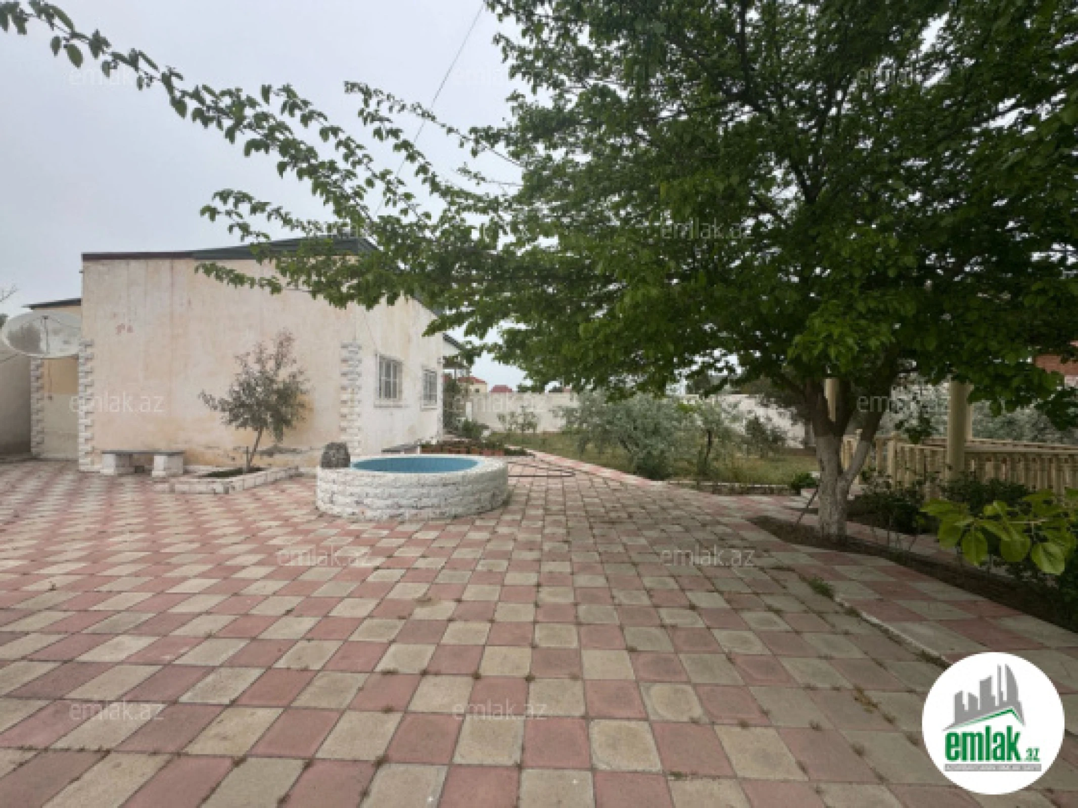 Satılır torpaq sahəsi 12 m²