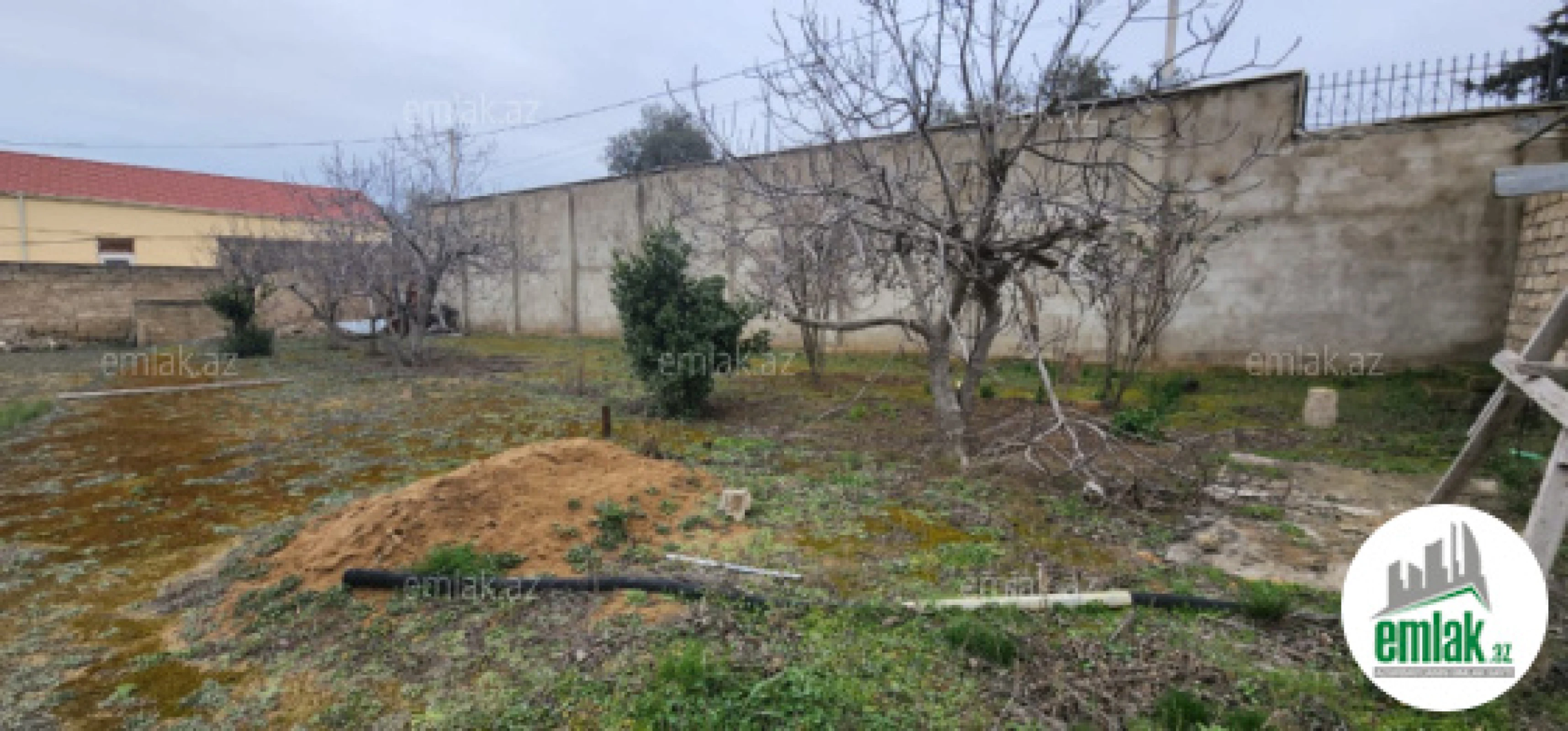 Satılır torpaq sahəsi 6 m²