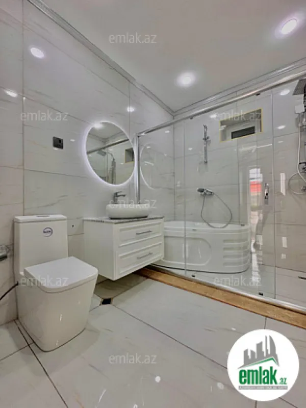 Satılır 5 otaqlı mənzil 300 m²