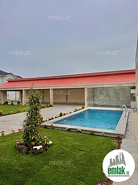 Satılır 5 otaqlı mənzil 300 m²