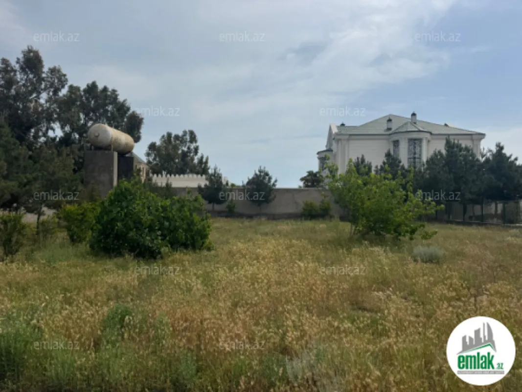 Satılır torpaq sahəsi 12 m²