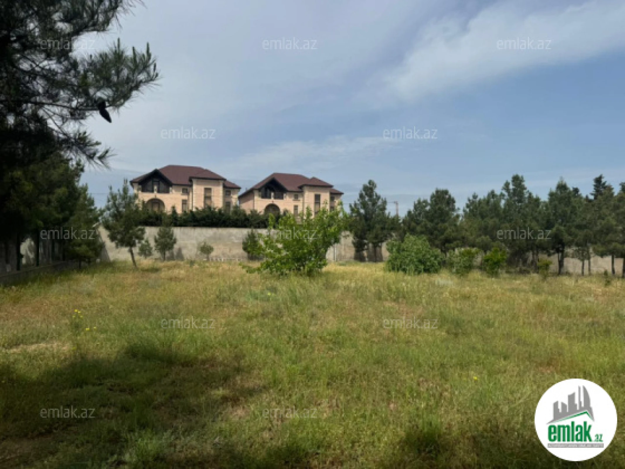 Satılır torpaq sahəsi 12 m²