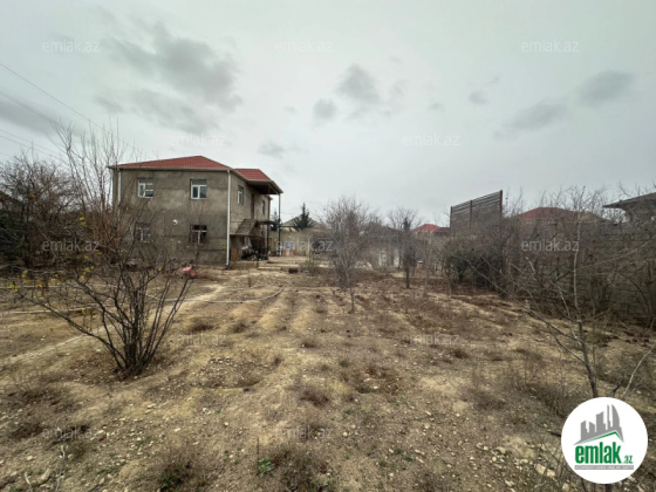 Satılır torpaq sahəsi 6 m²