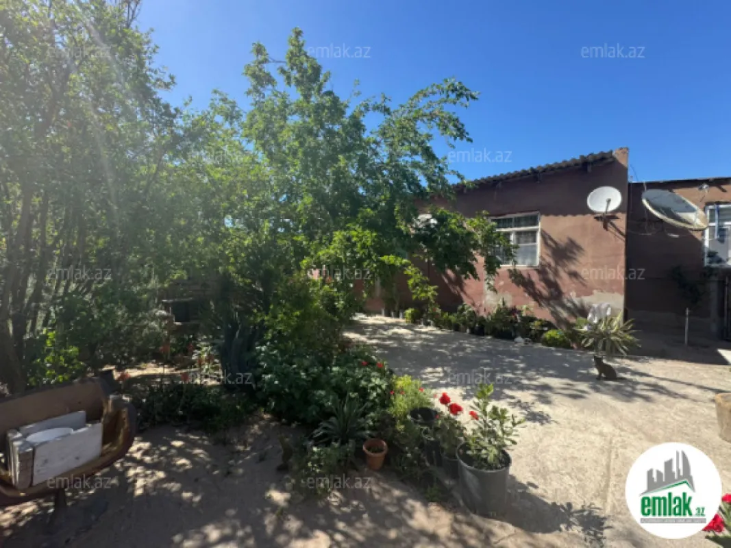 Satılır torpaq sahəsi 8 m²