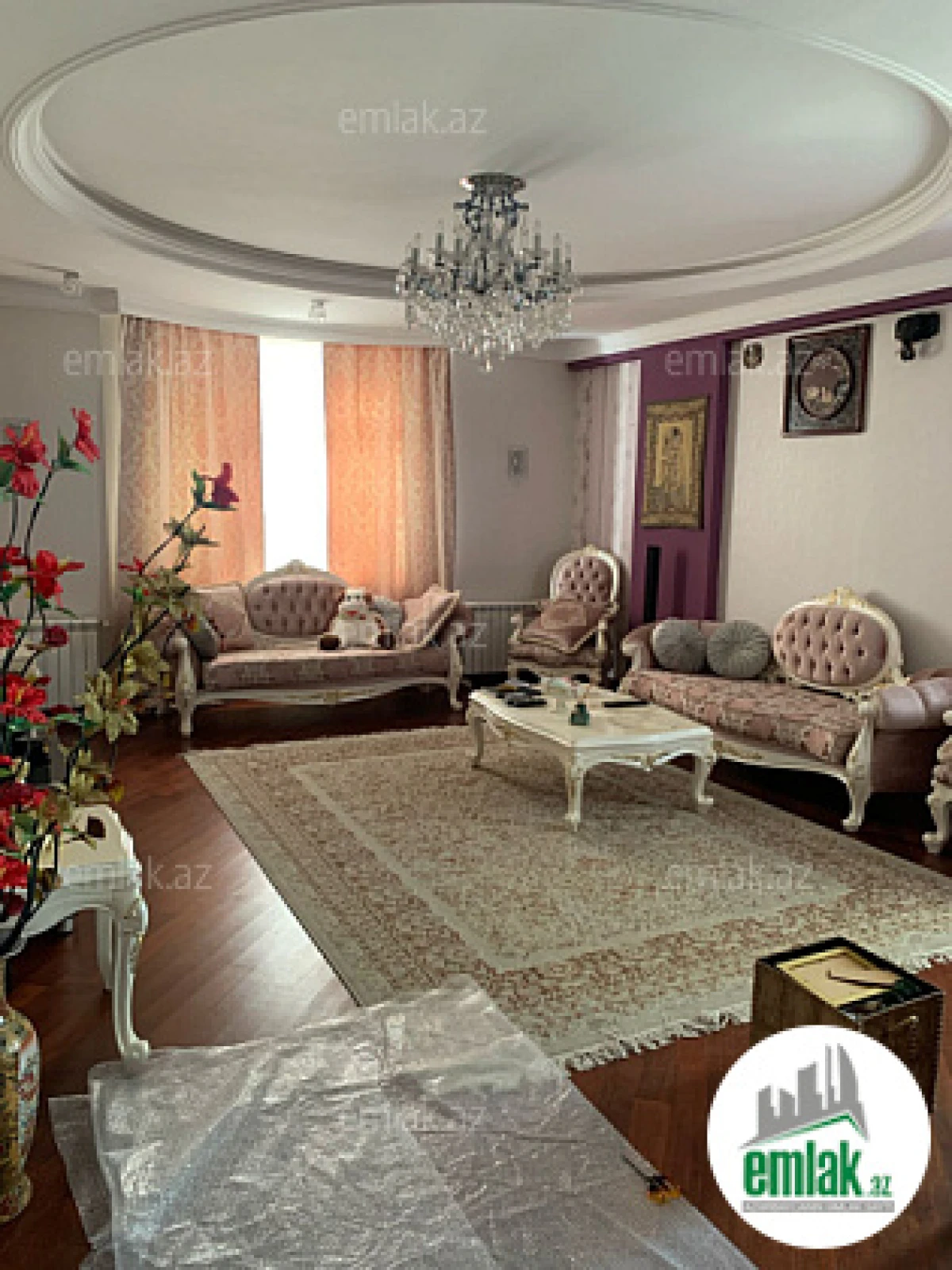 Satılır 3 otaqlı yeni tikili 120 m²