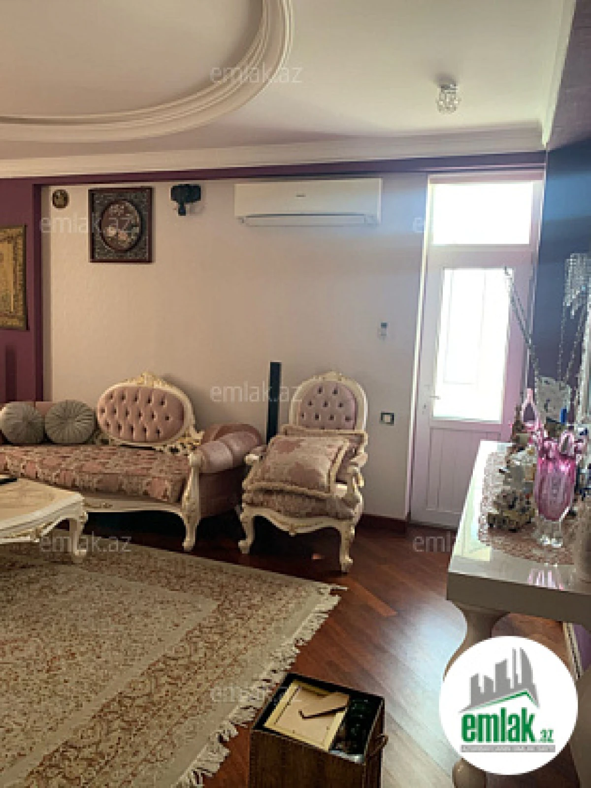 Satılır 3 otaqlı yeni tikili 120 m²