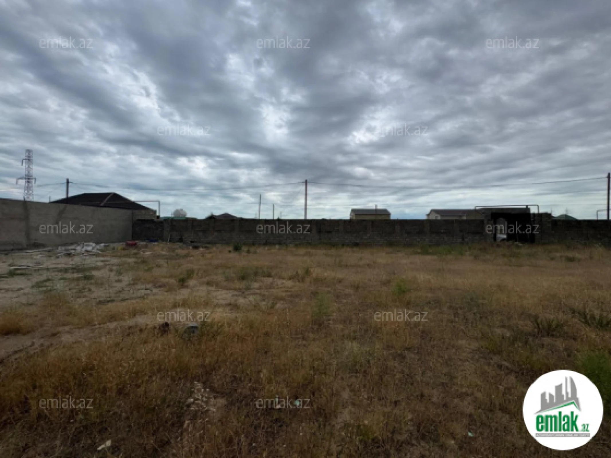 Satılır torpaq sahəsi 8 m²