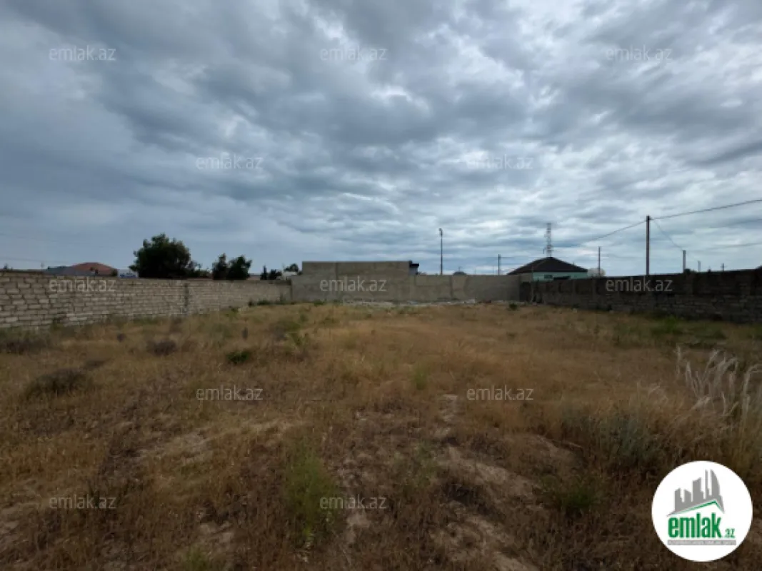 Satılır torpaq sahəsi 8 m²