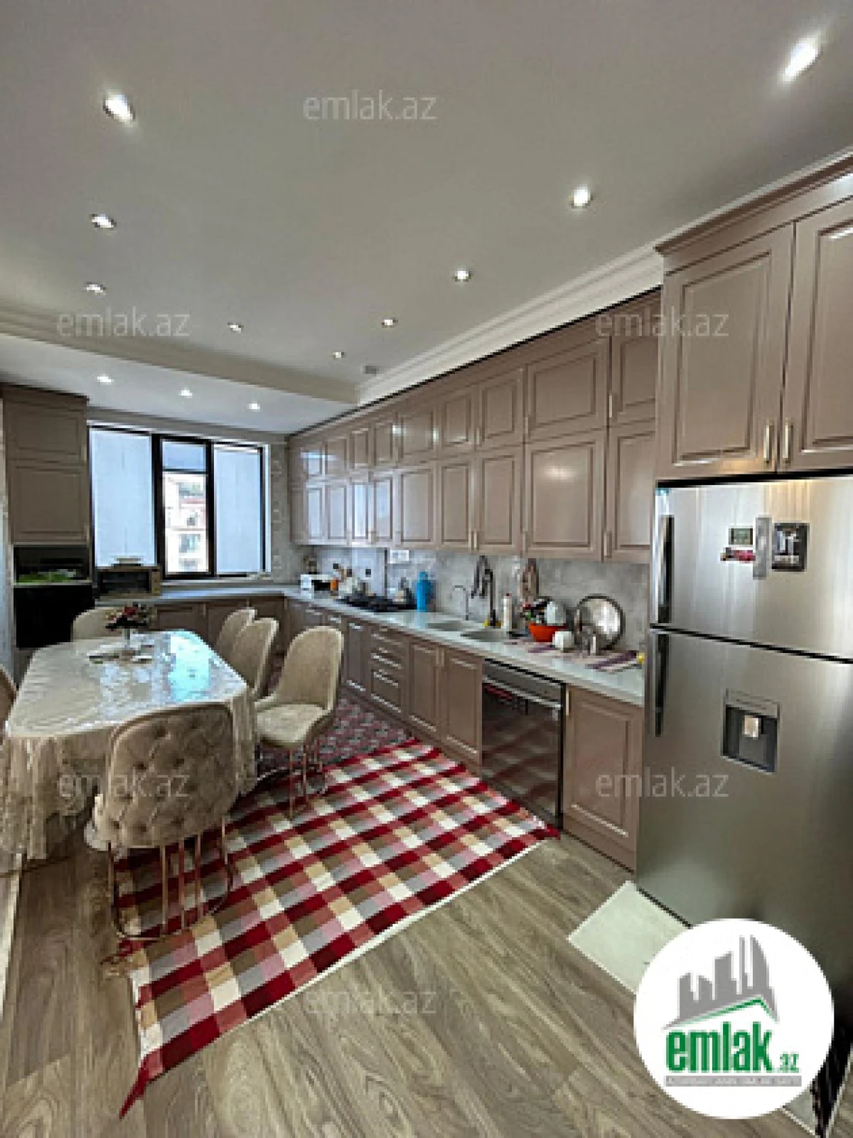 Satılır 3 otaqlı yeni tikili 147 m²