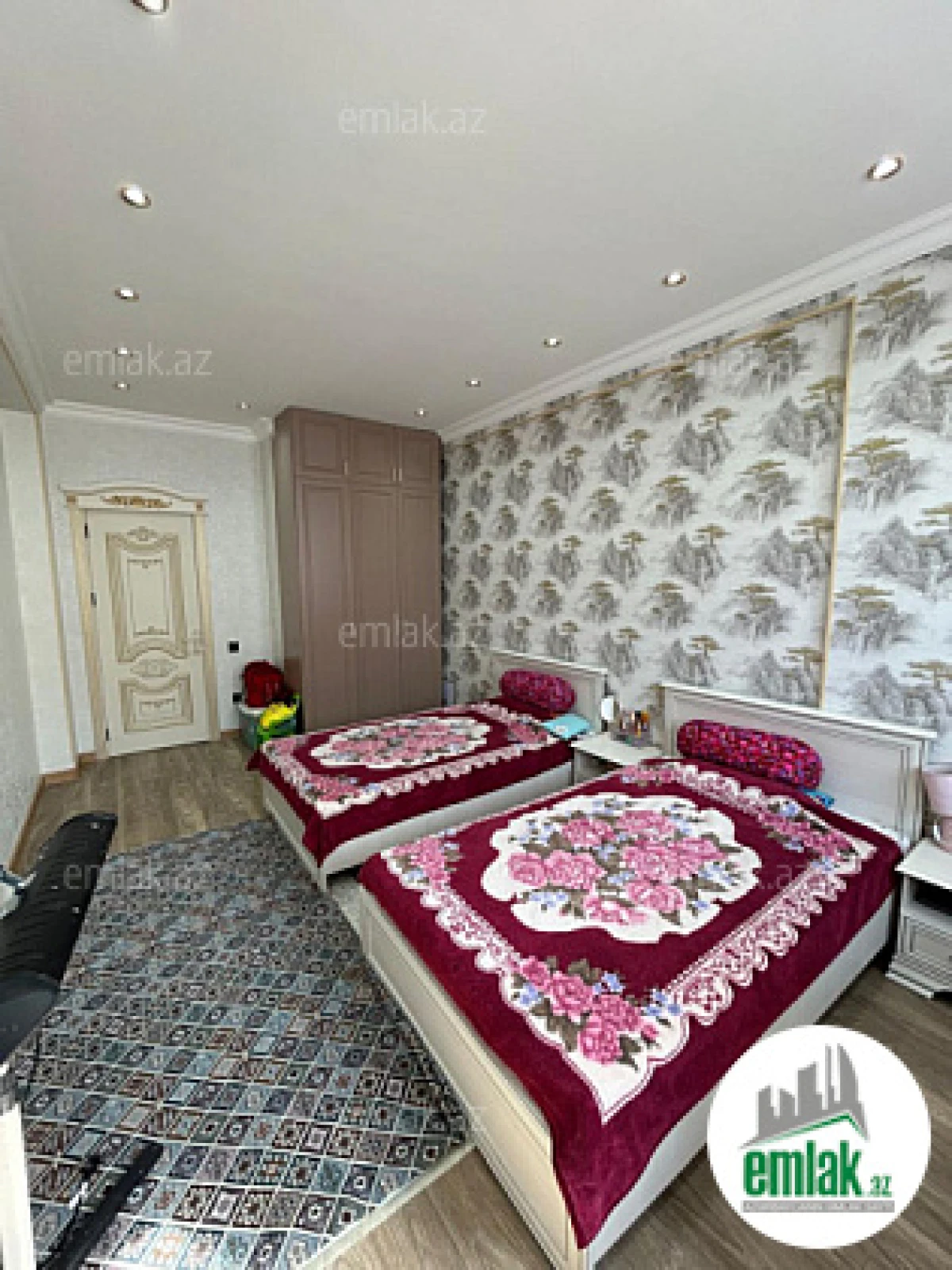 Satılır 3 otaqlı yeni tikili 147 m²