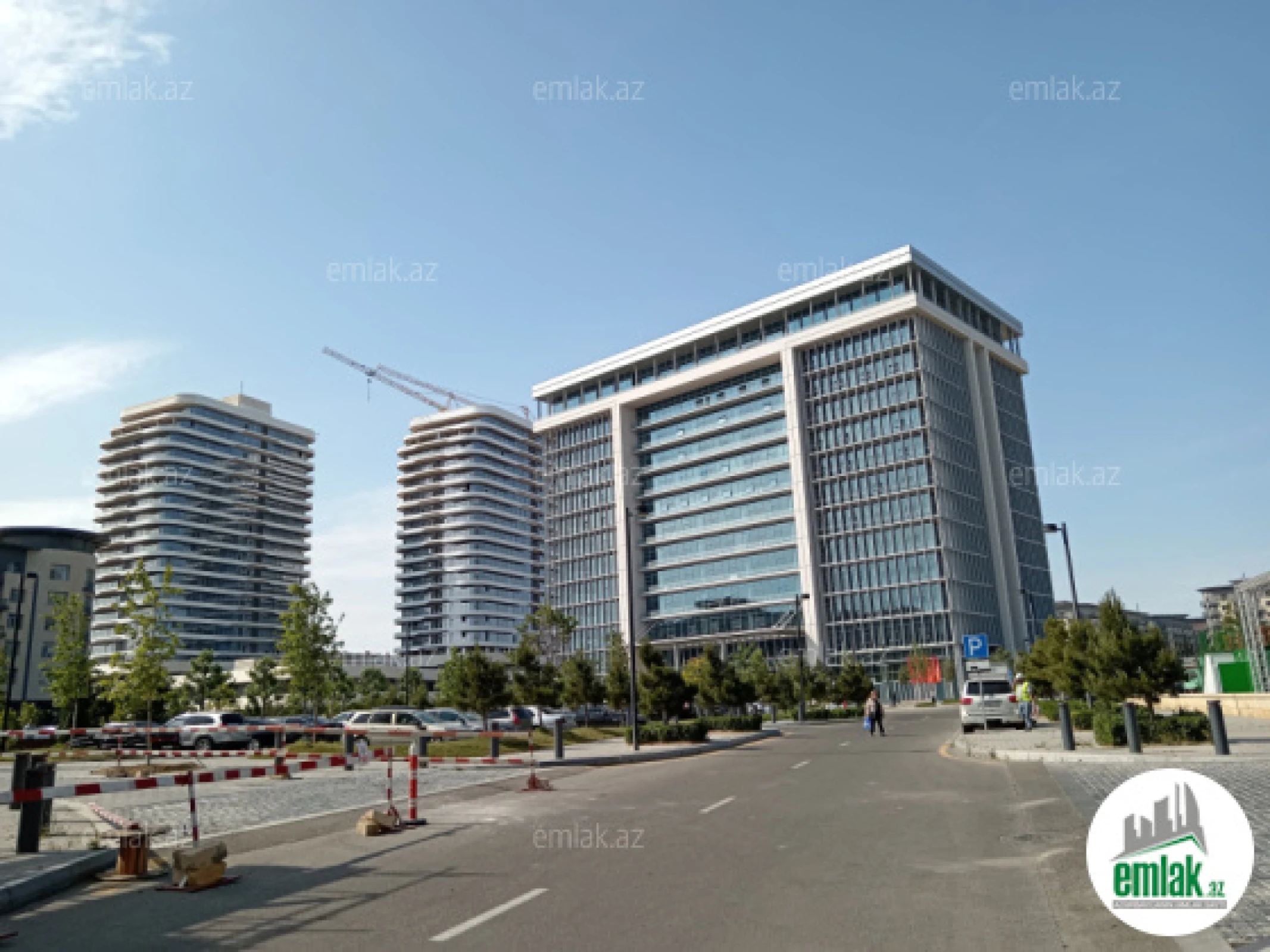 Satılır 2 otaqlı yeni tikili 82 m²