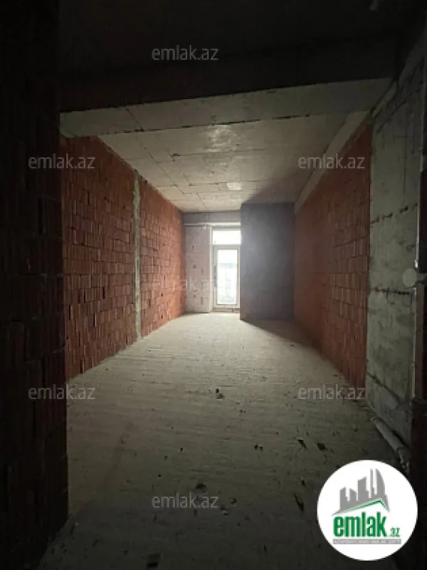 Satılır 2 otaqlı yeni tikili 82 m²