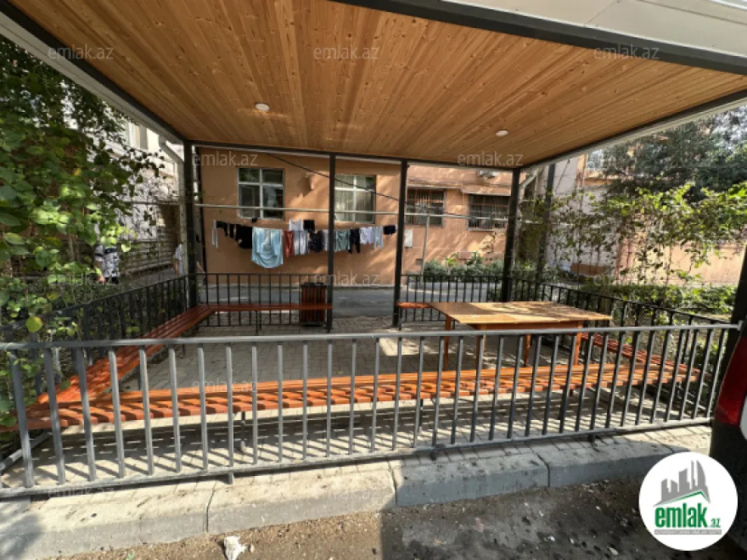 Satılır 3 otaqlı köhnə tikili 70 m²