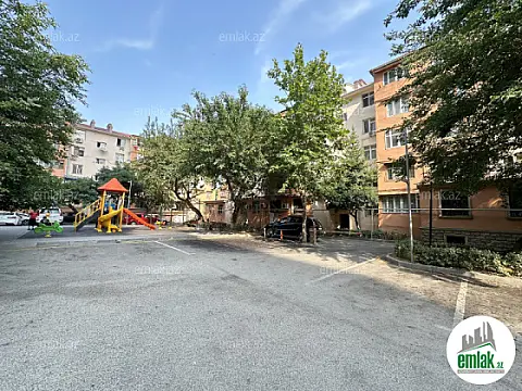 Satılır 3 otaqlı köhnə tikili 70 m² — Bakı 3 otaq 70.00 m²