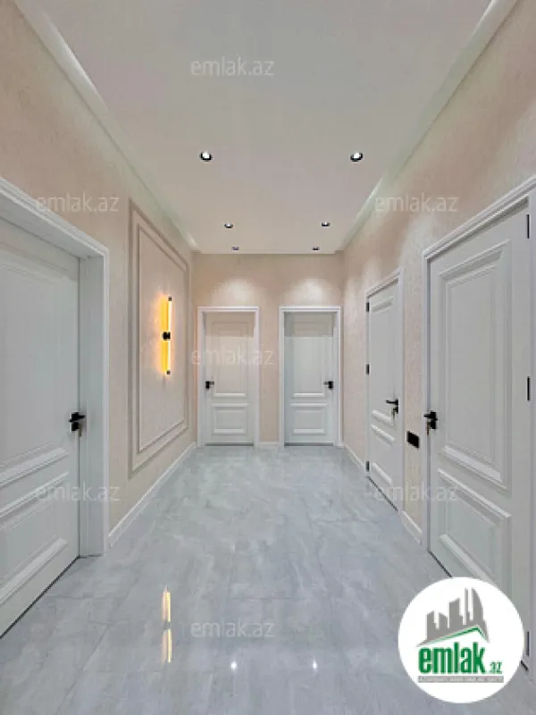 Satılır 4 otaqlı mənzil 160 m²