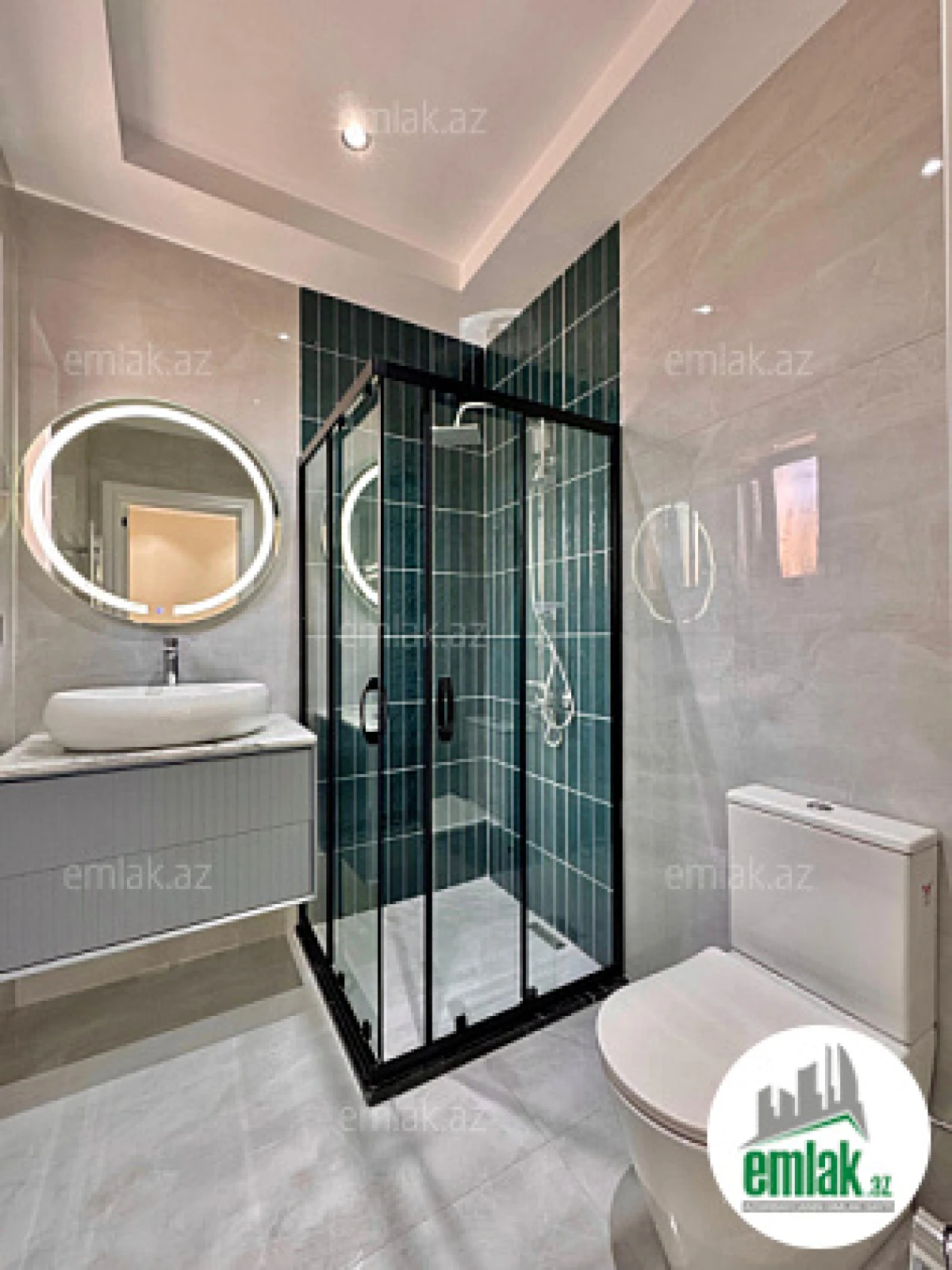 Satılır 4 otaqlı mənzil 160 m²