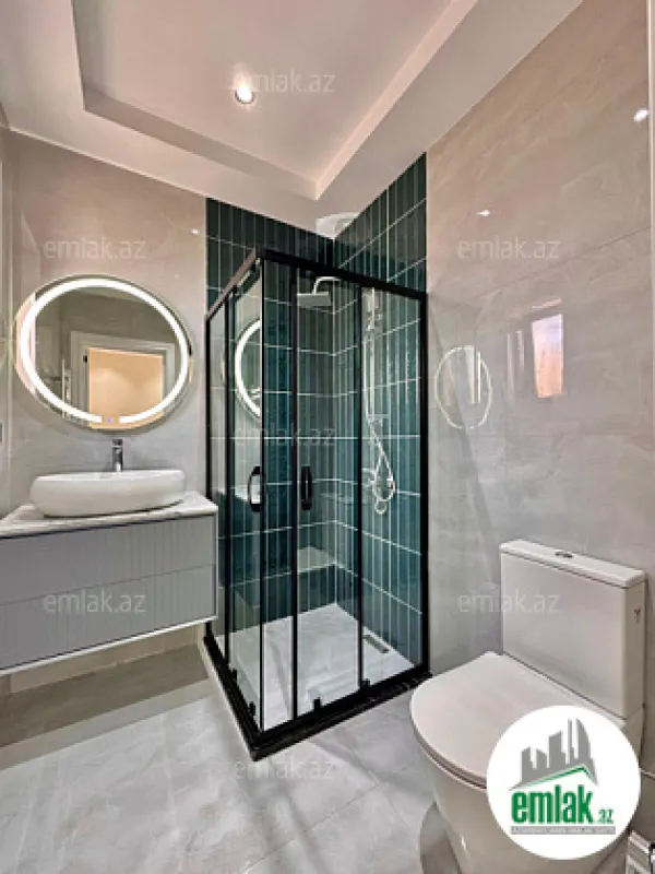 Satılır 4 otaqlı mənzil 160 m²