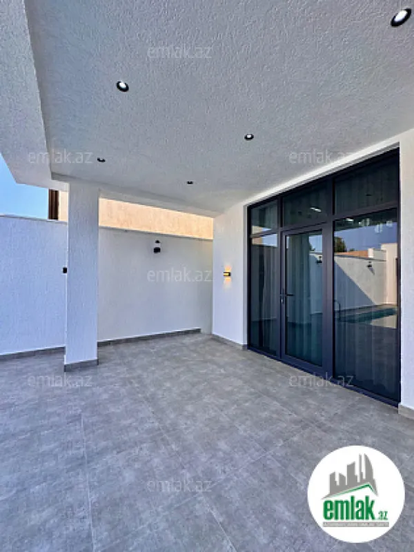 Satılır 4 otaqlı mənzil 160 m²