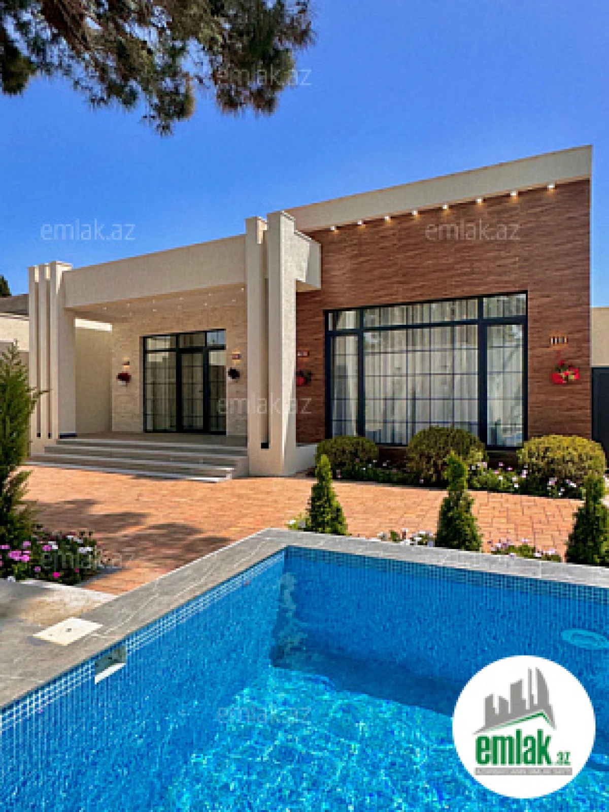 Satılır 4 otaqlı mənzil 170 m²