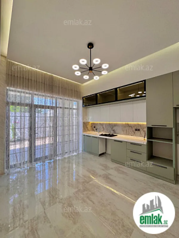 Satılır 4 otaqlı mənzil 170 m²