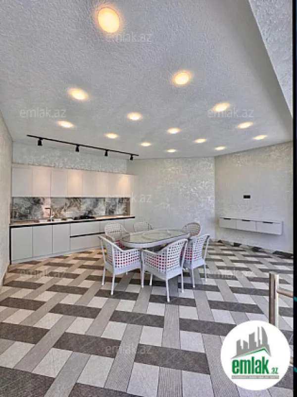 Satılır 4 otaqlı mənzil 170 m²