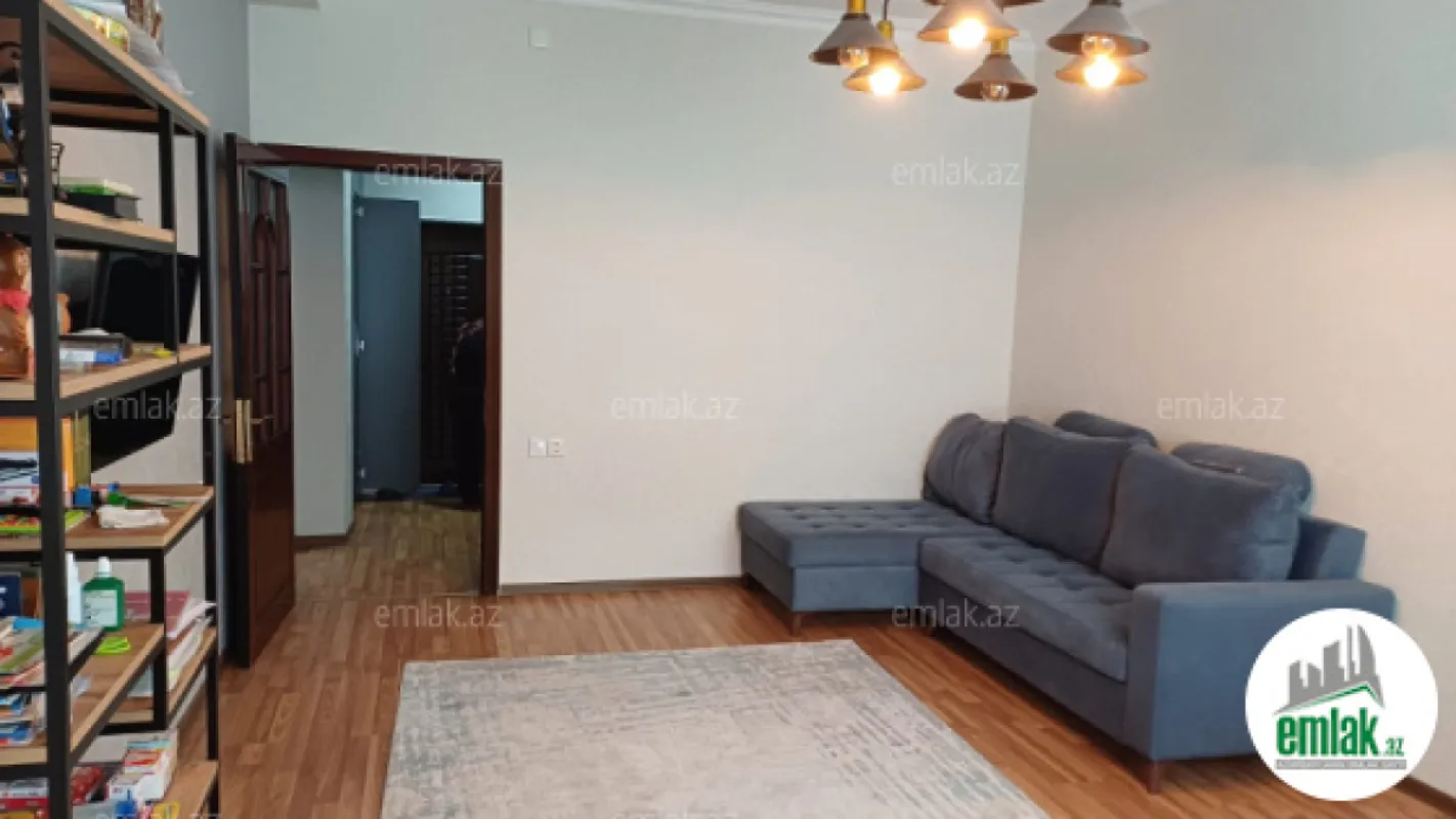 Satılır 2 otaqlı yeni tikili 80 m²