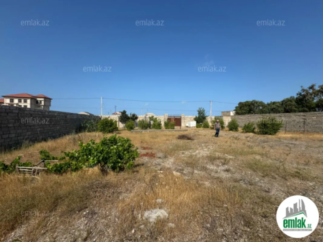 Satılır torpaq sahəsi 12 m²