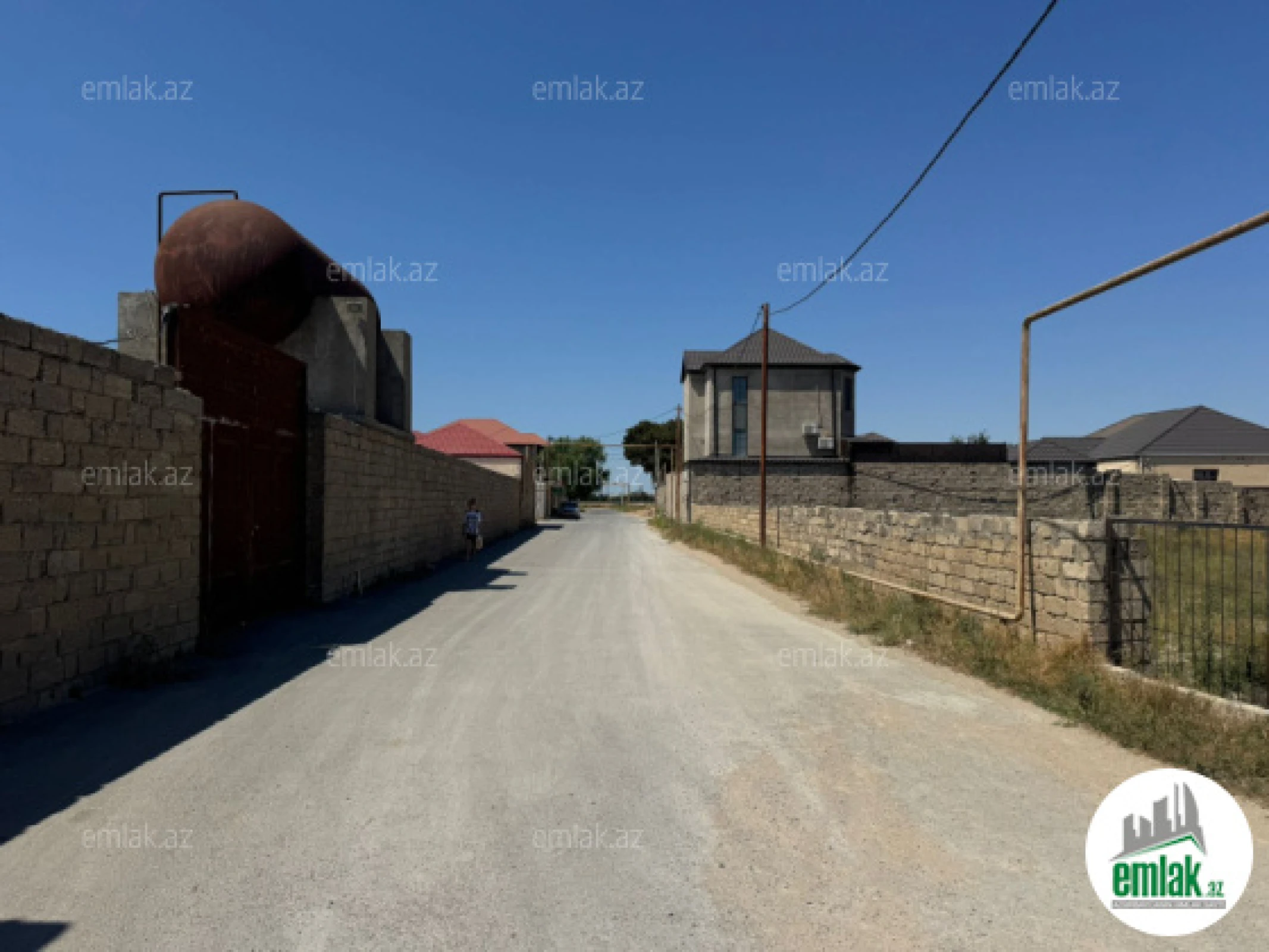 Satılır torpaq sahəsi 12 m²